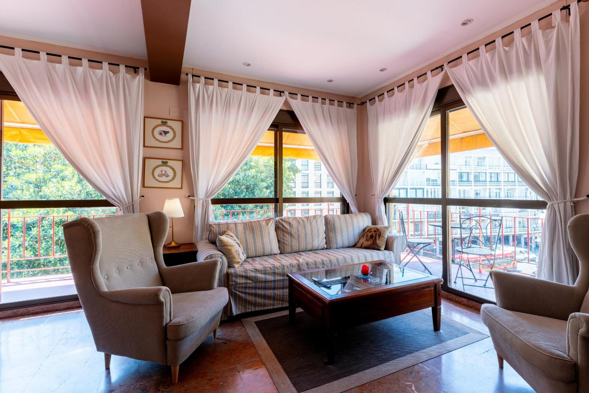 Penthouse!!! Center Of Seville!!! 2 Bedroom + 2 Bath!!! المظهر الخارجي الصورة